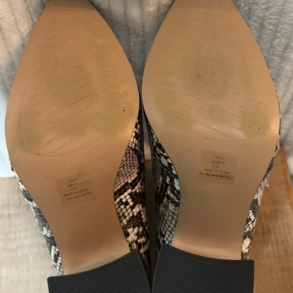 Michael by Michael Shannon Griffyn Snake Zip Side Booties Size-6.5 - Picture 6 of 6